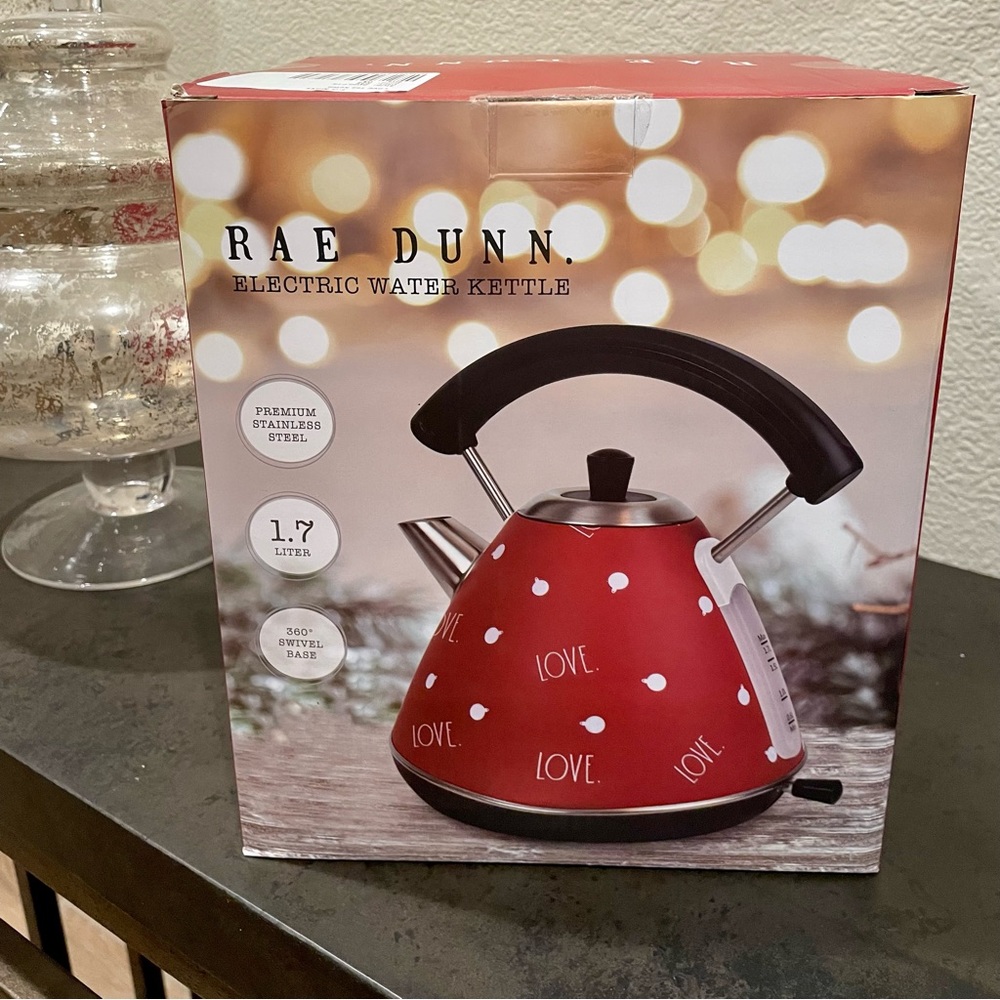 🎀 New in box Rae Dunn“LOVE” electric stainless steel 1.7L (7) cups kettle 🎀